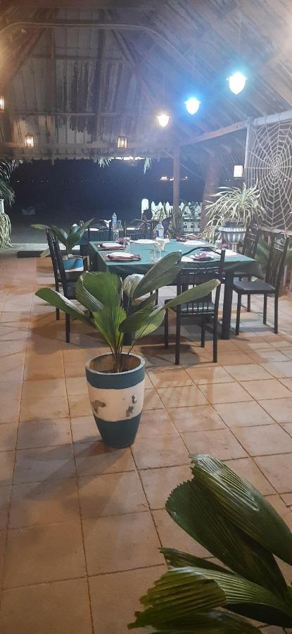 Elegant Green Beach Resort Triquinimale Exterior foto